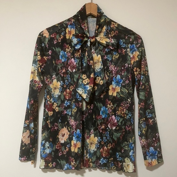 Vintage floral blouse - Picture 2 of 7
